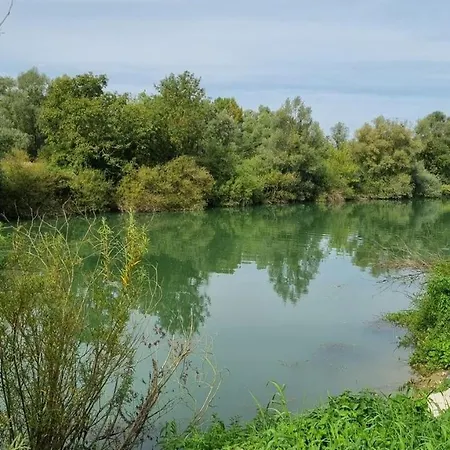 De 450m2 Pour 15 Pers 15 Mn Disneyland Paris Et 45mn Paris Avec Grand Jardin Villa Mareuil-les-Meaux